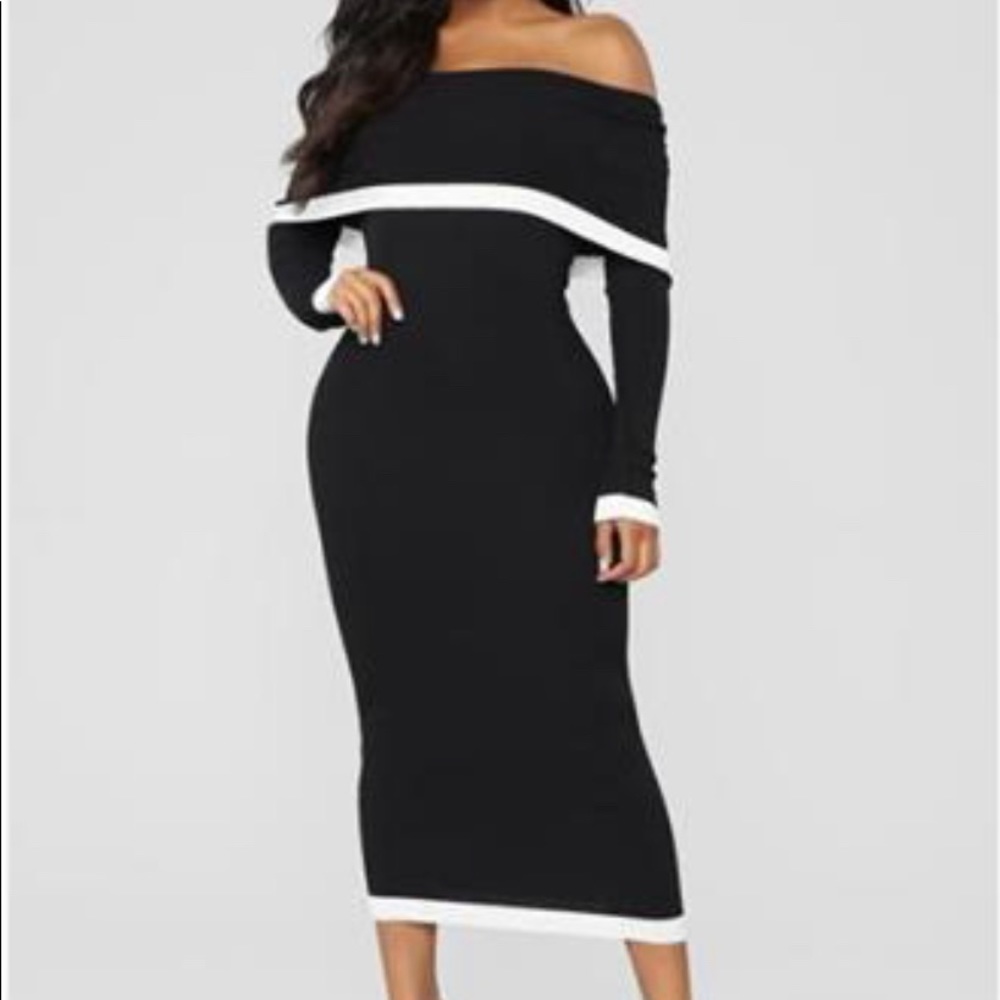 Classy off the shoulders dress
